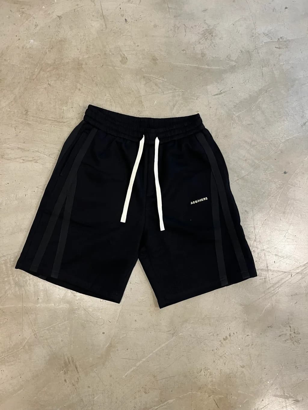 SHORT ACG IMPORTADO