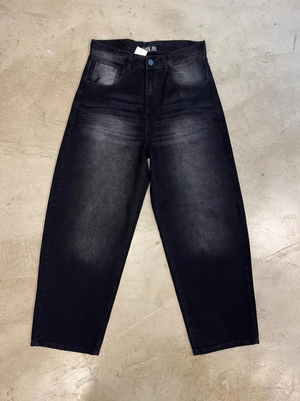 JEANS BAGGY DISEÑO NEGRO