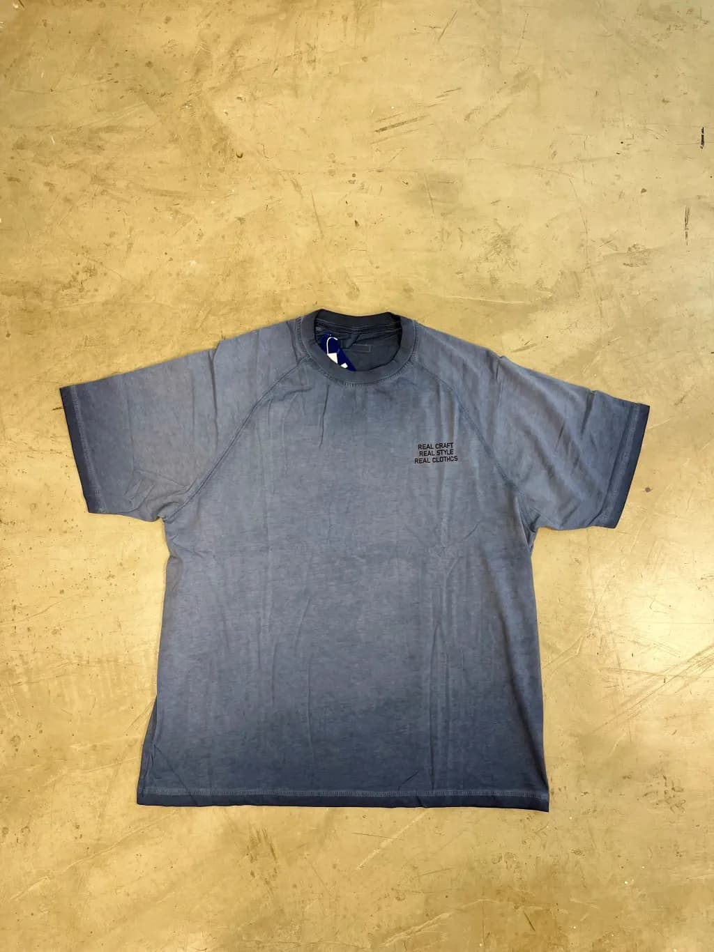 REMERA REAL CRAFT