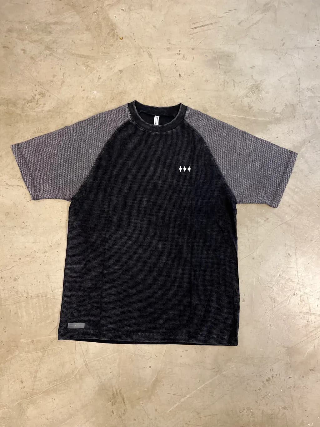 REMERA BICOLOR WAFFLE